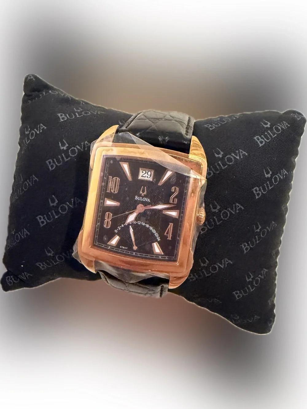 BULOVA Adventurer Good Black Dial Men's Leather Strap Watch
